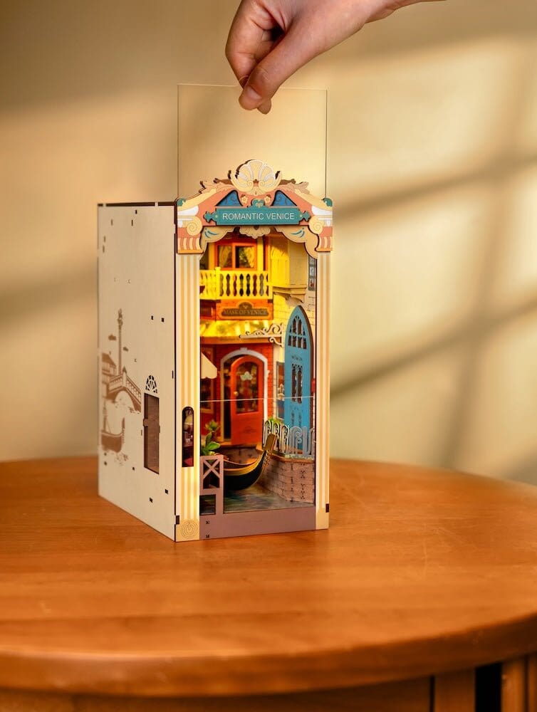 Book Nook - Maquette serre - livres, Romantic Venice TGB08 - Missa Arles